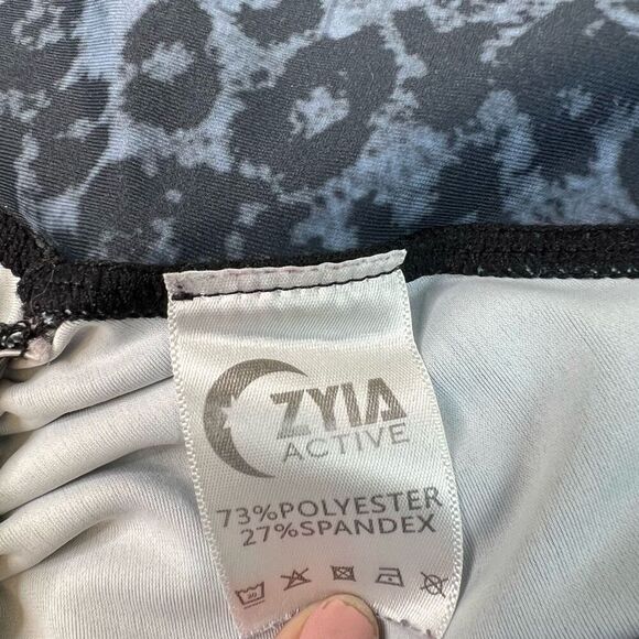 Zyia Leggings Womens 14 16 Scrunch Bum Capri Cheetah Print Blue Yoga Workout Gym - Picture 4 of 9